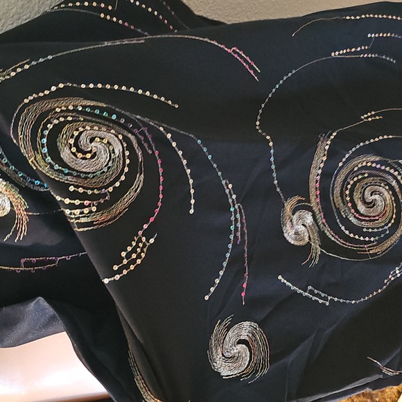 Vintage Black Beaded Evening Shawl with Fringe – 18x68 - Picture 4 of 4